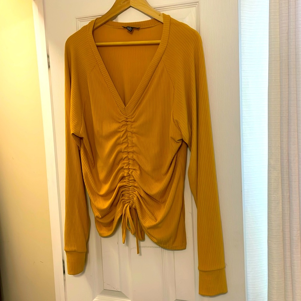 Love brand top